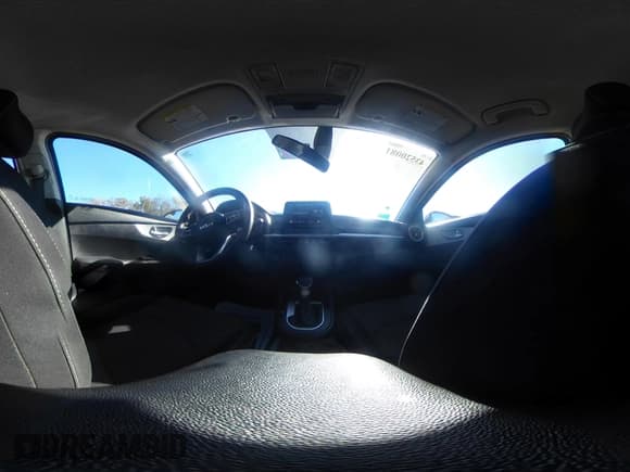 ✅ 2023 Kia Forte LXS • VIN: 3KPF24AD6PE685670 • Lot: 43520081. Listed on IAAI with 38,544 mi. Free auction sales archive from the USA and detailed vehicle history report at DreamBid. Image 18.