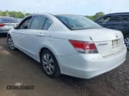 ✅ 2008 Honda Accord EX • VIN: 1HGCP26708A013296 • Lot: 42818196. Listed on IAAI with 220,367 mi. Free auction sales archive from the USA and detailed vehicle history report at DreamBid. Image 3.
