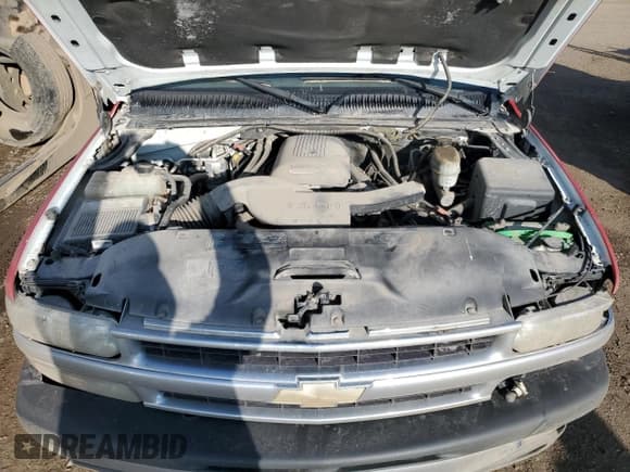 ✅ 2005 Chevrolet Suburban LT • VIN: 1GNFK16Z35J186982 • Лот: 50480945. Опубликован ранее на Copart с пробегом 106 974 миль. Бесплатный доступ к архиву аукционных продаж из США и подробный отчёт об истории автомобиля на DreamBid. Изображение 12.