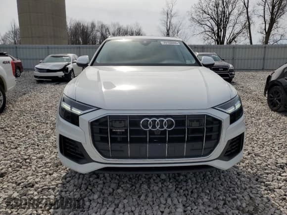 ✅ 2022 Audi Q8 Premium Plus • VIN: WA1BVBF10ND029207 • Lot: 49160095. Listed on Copart with 33,022 mi. Free auction sales archive from the USA and detailed vehicle history report at DreamBid. Image 5.