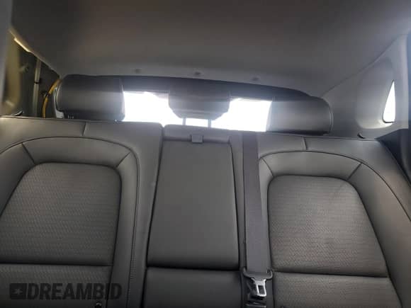 2019 Hyundai Kona Ultimate z VIN KM8K53AG7KU025802, wystawiony jako Copart lot #64106295 z przebiegiem 53 685 mil mil oraz Szkoda całkowita • Salvage title. Historia ofert i sprzedaży dostępna na DreamBid. Obrazek 10.