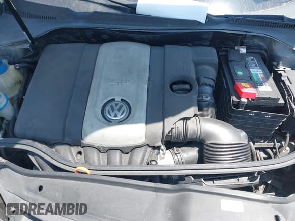 ✅ 2009 Volkswagen Rabbit S • VIN: WVWDA71K39W083764 • Lot: 42051848. Listed on IAAI with 164,403 mi. Free auction sales archive from the USA and detailed vehicle history report at DreamBid. Image 10.