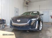 ✅ 2022 Cadillac CT5 Luxury • VIN: 1G6DX5RK0N0135813 • Lot: 41983083. Wystawiony na IAAI z przebiegiem 59 210 mil. Bezpłatny archiwum sprzedaży aukcyjnych z USA i szczegółowy raport historii pojazdu na DreamBid. Zdjęcie 6.