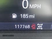 ✅ 2020 Chevrolet Silverado 1500 RST • VIN: 3GCUYEED2LG129800 • Lot: 42232131. Wystawiony na IAAI z przebiegiem 117 768 mil. Bezpłatny archiwum sprzedaży aukcyjnych z USA i szczegółowy raport historii pojazdu na DreamBid. Zdjęcie 12.