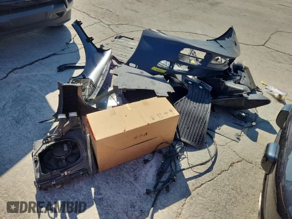 ✅ 2007 Porsche 911 Carrera • VIN: WP0AA29967S710646 • Lot: 81292035. Listed on Copart with 30,760 mi. Free auction sales archive from the USA and detailed vehicle history report at DreamBid. Image 12.