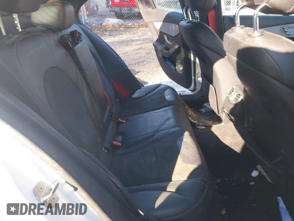 ✅ 2020 Mercedes-Benz C 43 AMG • VIN: W1KWF6EB7LR595358 • Lot: 41310045. Wystawiony na IAAI z przebiegiem Nie podano. Bezpłatny archiwum sprzedaży aukcyjnych z USA i szczegółowy raport historii pojazdu na DreamBid. Zdjęcie 8.