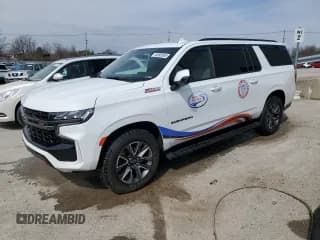 ✅ 2022 Chevrolet Suburban • VIN: 1GNSKDKL3NR304015 • Lot: 49095595. Wystawiony na Copart z przebiegiem 59 670 mil. Bezpłatny archiwum sprzedaży aukcyjnych z USA i szczegółowy raport historii pojazdu na DreamBid. Zdjęcie 1.
