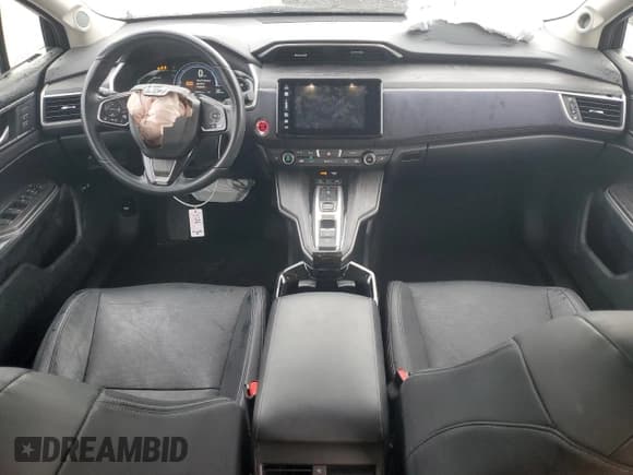 ✅ 2018 Honda Clarity Touring • VIN: JHMZC5F3XJC015360 • Lot: 91234415. Wystawiony na Copart z przebiegiem 48 452 mil. Bezpłatny archiwum sprzedaży aukcyjnych z USA i szczegółowy raport historii pojazdu na DreamBid. Zdjęcie 8.