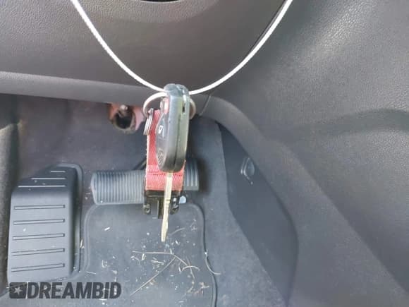 ✅ 2015 Ford Transit Connect XLT • VIN: NM0GE9F75F1215527 • Лот: 41817981. Опубликован ранее на IAAI с пробегом 125 475 миль. Бесплатный доступ к архиву аукционных продаж из США и подробный отчёт об истории автомобиля на DreamBid. Изображение 11.