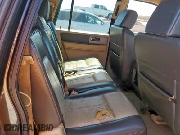 ✅ 2007 Ford Expedition Max Eddie Bauer • VIN: 1FMFK17537LA14524 • Lot: 65950755. Listed on Copart with 170,895 mi. Free auction sales archive from the USA and detailed vehicle history report at DreamBid. Image 11.