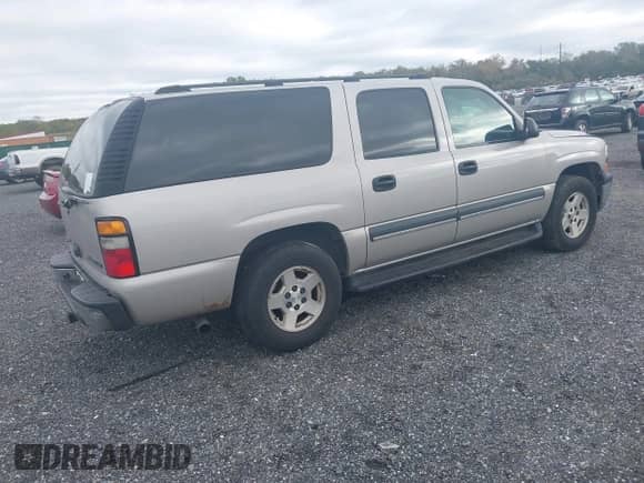 2004 Chevrolet Suburban LT с VIN 1GNFK16Z84J152535, выставлен на аукционе IAAI как лот 43407616 с пробегом 278 168 миль миль и . История ставок и продаж доступна на DreamBid. Изображение 4.