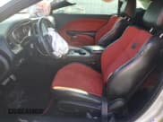 ✅ 2019 Dodge Challenger R/T Scat Pack • VIN: 2C3CDZFJ8KH656410 • Lot: 47665464. Wystawiony na Copart z przebiegiem 46 570 mil. Bezpłatny archiwum sprzedaży aukcyjnych z USA i szczegółowy raport historii pojazdu na DreamBid. Zdjęcie 7.