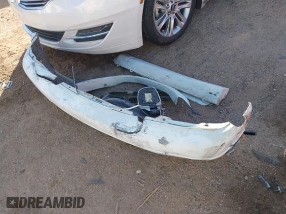 ✅ 2003 Suzuki XL7 Touring • VIN: JS3TY92V934102513 • Лот: 41463390. Опубликован ранее на IAAI с пробегом 172 344 миль. Бесплатный доступ к архиву аукционных продаж из США и подробный отчёт об истории автомобиля на DreamBid. Изображение 12.