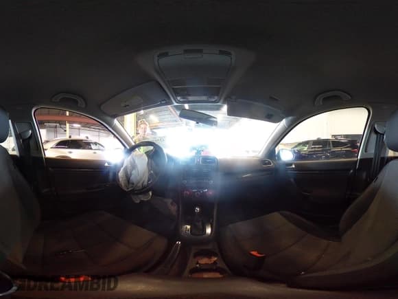 ✅ 2013 Volkswagen Jetta SE • VIN: 3VWPP7AJ7DM626963 • Lot: 42595699. Wystawiony na IAAI z przebiegiem 109 939 mil. Bezpłatny archiwum sprzedaży aukcyjnych z USA i szczegółowy raport historii pojazdu na DreamBid. Zdjęcie 18.