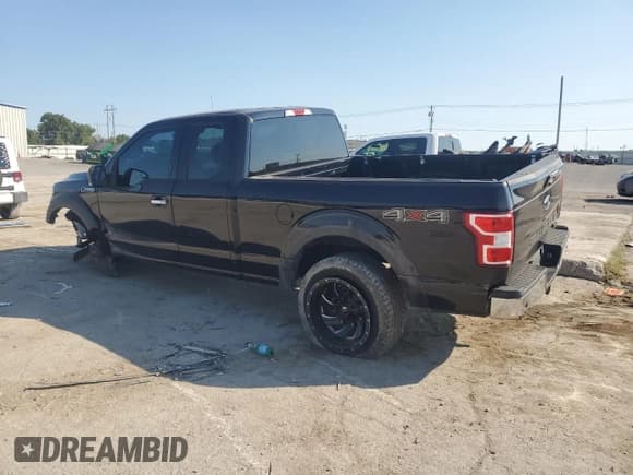 ✅ 2018 Ford F-150 XLT • VIN: 1FTFX1EG6JFA04070 • Lot: 84746085. Listed on Copart with 106,584 mi. Free auction sales archive from the USA and detailed vehicle history report at DreamBid. Image 2.