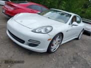 ✅ 2013 Porsche Panamera • VIN: WP0AA2A72DL014124 • Лот: 42115410. Опубликован ранее на IAAI с пробегом 184 206 миль. Бесплатный доступ к архиву аукционных продаж из США и подробный отчёт об истории автомобиля на DreamBid. Изображение 2.