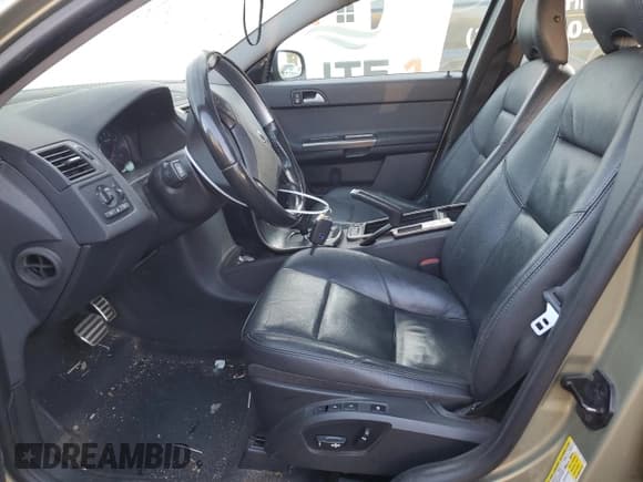 ✅ 2009 Volvo V50 R-Design • VIN: YV1MJ672692461823 • Лот: 78099044. Опубликован ранее на Copart с пробегом 110 331 миль. Бесплатный доступ к архиву аукционных продаж из США и подробный отчёт об истории автомобиля на DreamBid. Изображение 7.