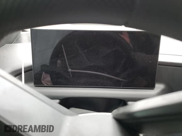 ✅ 2024 Chevrolet Silverado EV Work Truck • VIN: 1GC10UED8RU201304 • Лот: 84057394. Опубликован ранее на Copart с пробегом Не указан. Бесплатный доступ к архиву аукционных продаж из США и подробный отчёт об истории автомобиля на DreamBid. Изображение 9.