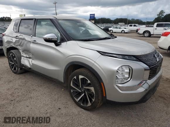 2022 Mitsubishi Outlander ES с VIN JA4J3TA82NZ063597, выставлен на аукционе Copart как лот 83817165 с пробегом 87 539 миль миль и Списание • Salvage title. История ставок и продаж доступна на DreamBid. Изображение 4.