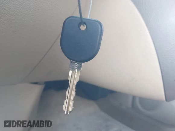 ✅ 2008 GMC Yukon SLE 3SA • VIN: 1GKFC13C48R153179 • Lot: 43691253. Wystawiony na IAAI z przebiegiem 184 819 mil. Bezpłatny archiwum sprzedaży aukcyjnych z USA i szczegółowy raport historii pojazdu na DreamBid. Zdjęcie 11.