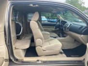 ✅ 2011 Toyota Tacoma • VIN: 5TFTX4CN6BX001865 • Lot: 60272695. Listed on Copart with 241,497 mi. Free auction sales archive from the USA and detailed vehicle history report at DreamBid. Image 5.