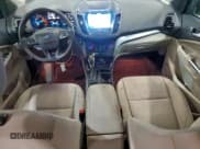 ✅ 2019 Ford Escape SE • VIN: 1FMCU9GD1KUC35495 • Лот: 94473215. Опубликован ранее на Copart с пробегом 181 328 миль. Бесплатный доступ к архиву аукционных продаж из США и подробный отчёт об истории автомобиля на DreamBid. Изображение 7.