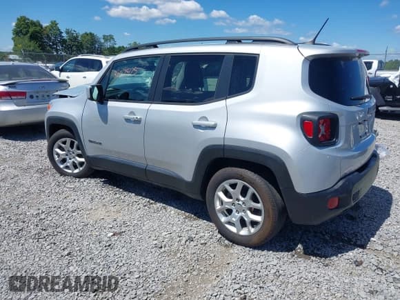 ✅ 2017 Jeep Renegade Latitude • VIN: ZACCJABB2HPE46011 • Лот: 43078425. Опубликован ранее на IAAI с пробегом 101 485 миль. Бесплатный доступ к архиву аукционных продаж из США и подробный отчёт об истории автомобиля на DreamBid. Изображение 3.