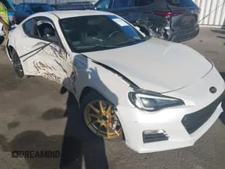 ✅ 2013 Subaru BRZ Premium • VIN: JF1ZCAB13D1601550 • Lot: 41233138. Wystawiony na IAAI z przebiegiem 98 736 mil. Bezpłatny archiwum sprzedaży aukcyjnych z USA i szczegółowy raport historii pojazdu na DreamBid. Zdjęcie 1.
