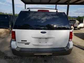 ✅ 2004 Ford Expedition Eddie Bauer • VIN: 1FMPU17L24LB89940 • Lot: 74082804. Listed on Copart with 183,595 mi. Free auction sales archive from the USA and detailed vehicle history report at DreamBid. Image 6.