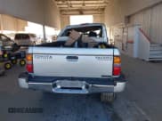 ✅ 2003 Toyota Tacoma PreRunner • VIN: 5TESN92N73Z152935 • Лот: 43807439. Опубликован ранее на IAAI с пробегом 412 464 миль. Бесплатный доступ к архиву аукционных продаж из США и подробный отчёт об истории автомобиля на DreamBid. Изображение 16.