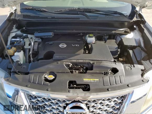 ✅ 2014 Nissan Pathfinder SL • VIN: 5N1AR2MN8EC681957 • Lot: 65577785. Listed on Copart with 114,766 mi. Free auction sales archive from the USA and detailed vehicle history report at DreamBid. Image 12.