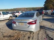 ✅ 2017 Nissan Altima SR • VIN: 1N4AL3AP1HC276194 • Lot: 43702089. Listed on IAAI with 212,712 mi. Free auction sales archive from the USA and detailed vehicle history report at DreamBid. Image 4.