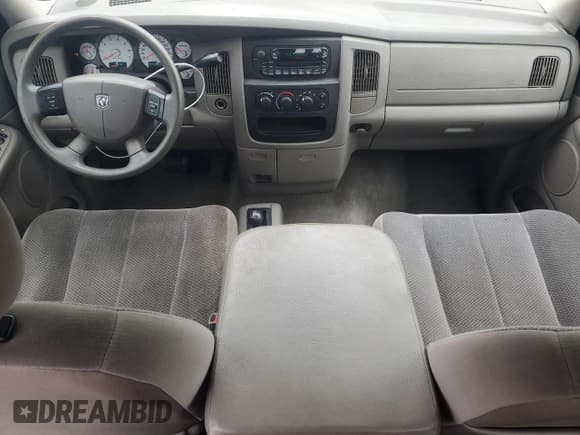 ✅ 2005 Dodge 1500 SLT • VIN: 1D7HU18D75J548895 • Лот: 91862045. Опубликован ранее на Copart с пробегом 174 810 миль. Бесплатный доступ к архиву аукционных продаж из США и подробный отчёт об истории автомобиля на DreamBid. Изображение 8.