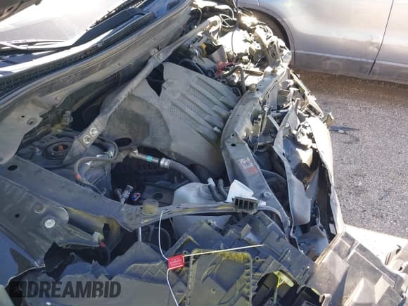 ✅ 2018 Mitsubishi Eclipse Cross LE • VIN: JA4AT4AA5JZ066545 • Lot: 43587324. Wystawiony na IAAI z przebiegiem 75 311 mil. Bezpłatny archiwum sprzedaży aukcyjnych z USA i szczegółowy raport historii pojazdu na DreamBid. Zdjęcie 21.