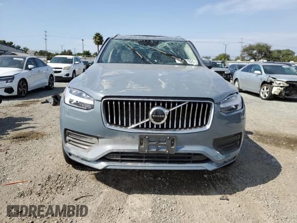 ✅ 2021 Volvo XC90 Momentum • VIN: YV4102CK6M1741926 • Лот: 70231825. Опубликован ранее на Copart с пробегом 41 926 миль. Бесплатный доступ к архиву аукционных продаж из США и подробный отчёт об истории автомобиля на DreamBid. Изображение 5.