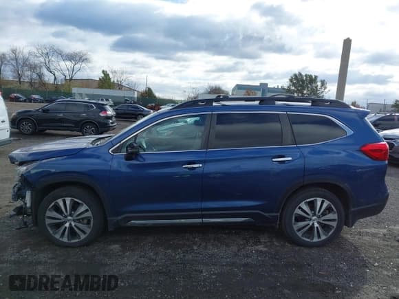 ✅ 2019 Subaru Ascent Touring • VIN: 4S4WMARD7K3488967 • Lot: 43666937. Listed on IAAI with 115,132 mi. Free auction sales archive from the USA and detailed vehicle history report at DreamBid. Image 15.
