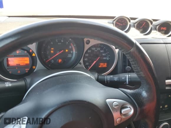 ✅ 2016 Nissan 370Z • VIN: JN1AZ4EH8GM930976 • Lot: 82206284. Wystawiony na Copart z przebiegiem 99 410 mil. Bezpłatny archiwum sprzedaży aukcyjnych z USA i szczegółowy raport historii pojazdu na DreamBid. Zdjęcie 9.