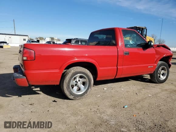 ✅ 2002 Chevrolet S-10 LS • VIN: 1GCCS145128133700 • Лот: 79864174. Опубликован ранее на Copart с пробегом 162 254 миль. Бесплатный доступ к архиву аукционных продаж из США и подробный отчёт об истории автомобиля на DreamBid. Изображение 3.