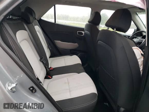 2022 Hyundai Venue SEL with VIN KMHRC8A33NU194069, listed as a Copart auction lot 72498854 with 17,268 mi miles and Salvage title. Bid and sale history available at DreamBid. Image 10.