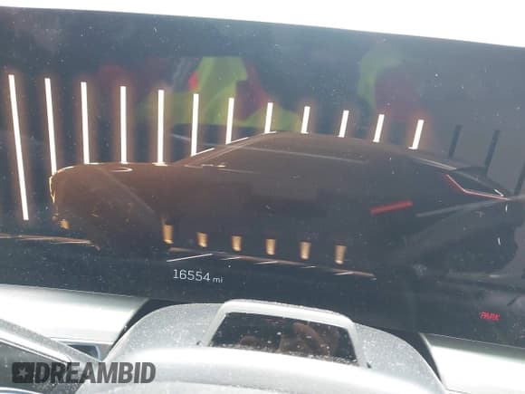 ✅ 2024 Cadillac LYRIQ Luxury • VIN: 1GYKPRRL9RZ106908 • Lot: 42419560. Wystawiony na IAAI z przebiegiem 16 554 mil. Bezpłatny archiwum sprzedaży aukcyjnych z USA i szczegółowy raport historii pojazdu na DreamBid. Zdjęcie 7.