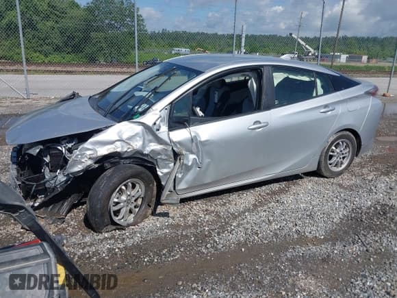 ✅ 2016 Toyota Prius Four • VIN: JTDKARFU7G3005919 • Лот: 42290147. Опубликован ранее на IAAI с пробегом 152 115 миль. Бесплатный доступ к архиву аукционных продаж из США и подробный отчёт об истории автомобиля на DreamBid. Изображение 17.