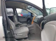 ✅ 2006 Saturn VUE • VIN: 5GZCZ534X6S807362 • Lot: 41618503. Wystawiony na IAAI z przebiegiem 250 427 mil. Bezpłatny archiwum sprzedaży aukcyjnych z USA i szczegółowy raport historii pojazdu na DreamBid. Zdjęcie 5.