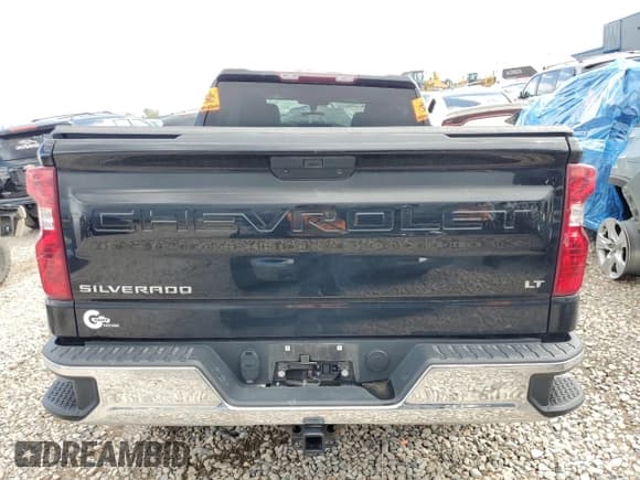 ✅ 2021 Chevrolet Silverado 1500 LT • VIN: 1GCRYJEK0MZ442150 • Lot: 69899544. Wystawiony na Copart z przebiegiem 27 499 mil. Bezpłatny archiwum sprzedaży aukcyjnych z USA i szczegółowy raport historii pojazdu na DreamBid. Zdjęcie 6.