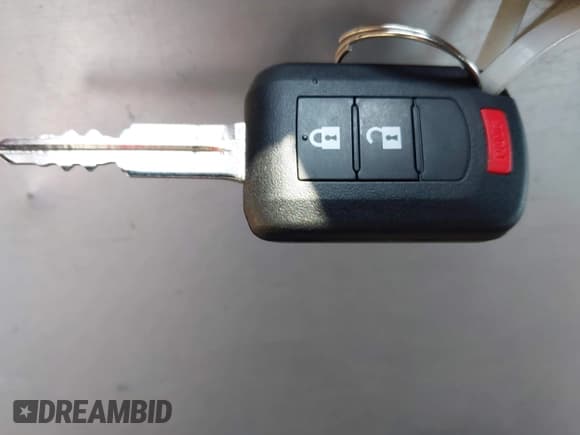 ✅ 2023 Mitsubishi Mirage ES • VIN: ML32FUFJ1PHF06114 • Лот: 42164974. Опубликован ранее на IAAI с пробегом 25 281 миль. Бесплатный доступ к архиву аукционных продаж из США и подробный отчёт об истории автомобиля на DreamBid. Изображение 11.