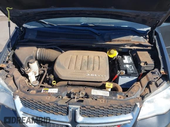 ✅ 2015 Dodge Grand Caravan SXT • VIN: 2C4RDGCG0FR652256 • Lot: 43812116. Listed on IAAI with 81,803 mi. Free auction sales archive from the USA and detailed vehicle history report at DreamBid. Image 10.