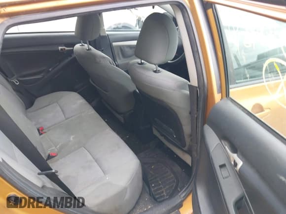 ✅ 2010 Toyota Matrix S • VIN: 2T1KE4EE1AC040097 • Lot: 42165688. Wystawiony na IAAI z przebiegiem 171 310 mil. Bezpłatny archiwum sprzedaży aukcyjnych z USA i szczegółowy raport historii pojazdu na DreamBid. Zdjęcie 8.