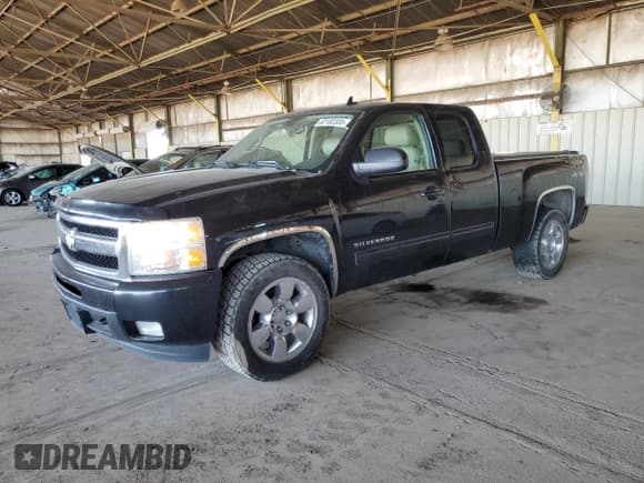 ✅ 2010 Chevrolet Silverado 1500 LTZ • VIN: 1GCSKTE35AZ136340 • Lot: 82182335. Listed on Copart with 243,869 mi. Free auction sales archive from the USA and detailed vehicle history report at DreamBid. Image 1.