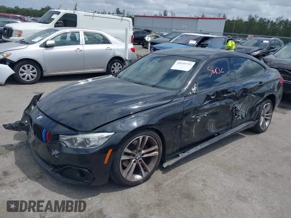 ✅ 2015 BMW 4 Series 428i xDrive • VIN: WBA4A7C55FD414405 • Lot: 39159752. Listed on IAAI with 121,009 mi. Free auction sales archive from the USA and detailed vehicle history report at DreamBid. Image 2.