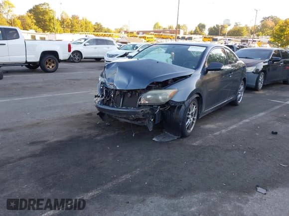 ✅ 2006 Scion tC • VIN: JTKDE177760068308 • Lot: 43464357. Wystawiony na IAAI z przebiegiem 206 555 mil. Bezpłatny archiwum sprzedaży aukcyjnych z USA i szczegółowy raport historii pojazdu na DreamBid. Zdjęcie 18.