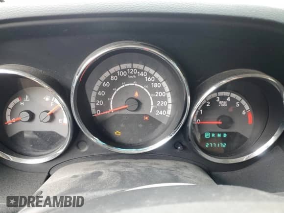 2011 Dodge Caliber Uptown с VIN 1B3CB9HA1BD205297, выставлен на аукционе Copart как лот 81826285 с пробегом 277 172 миль миль и Чистый • Clean title. История ставок и продаж доступна на DreamBid. Изображение 9.